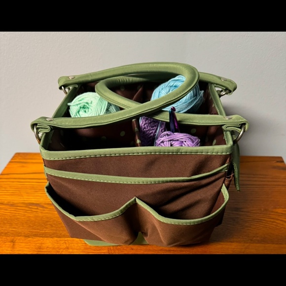 Organizer Storage Tote & Sirdar Pure Cotton Yarn. - Picture 2 of 4